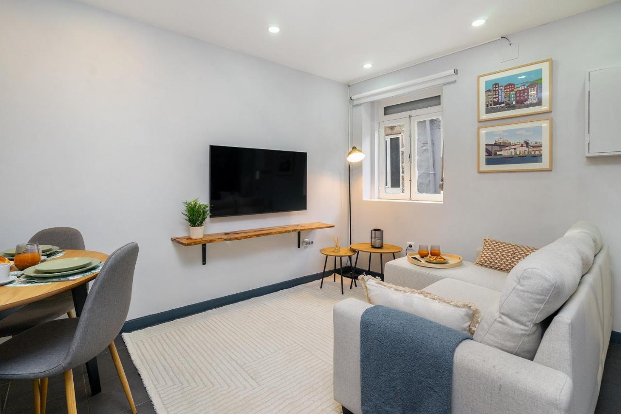 Whome Porto City Center Comfort & Stylishly Furnished Exterior photo